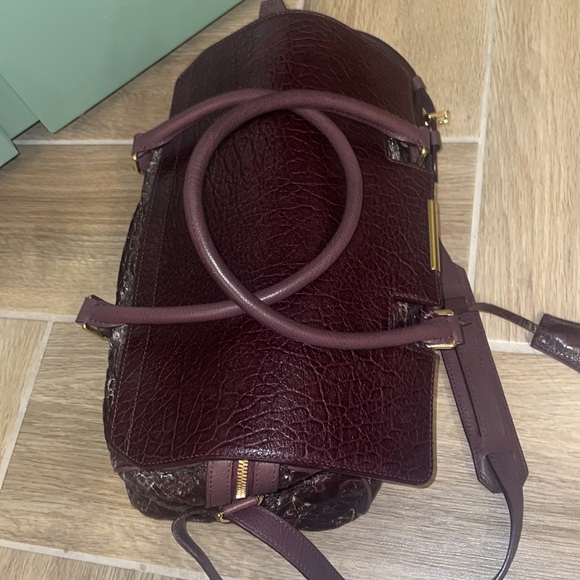 Louis Vuitton Volupte Psyche - Picture 10 of 13